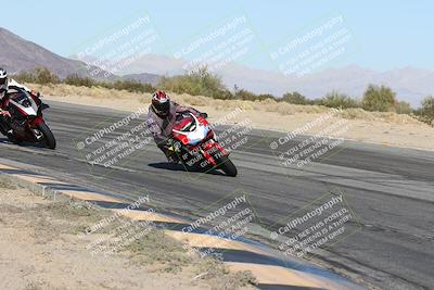 media/Dec-01-2025-Moto Forza (Mon) [[2daa91e15f]]/1-Advanced Group/Session 4 (Turn 10 Inside)/